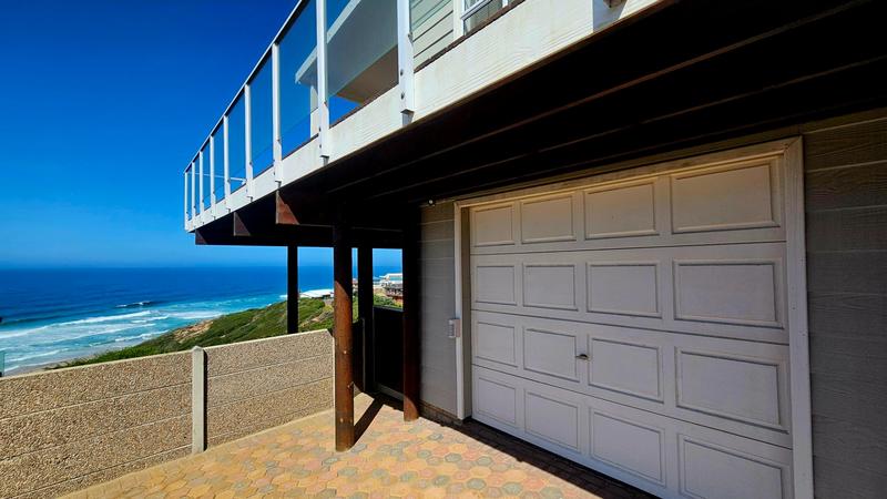 3 Bedroom Property for Sale in Dana Bay Western Cape